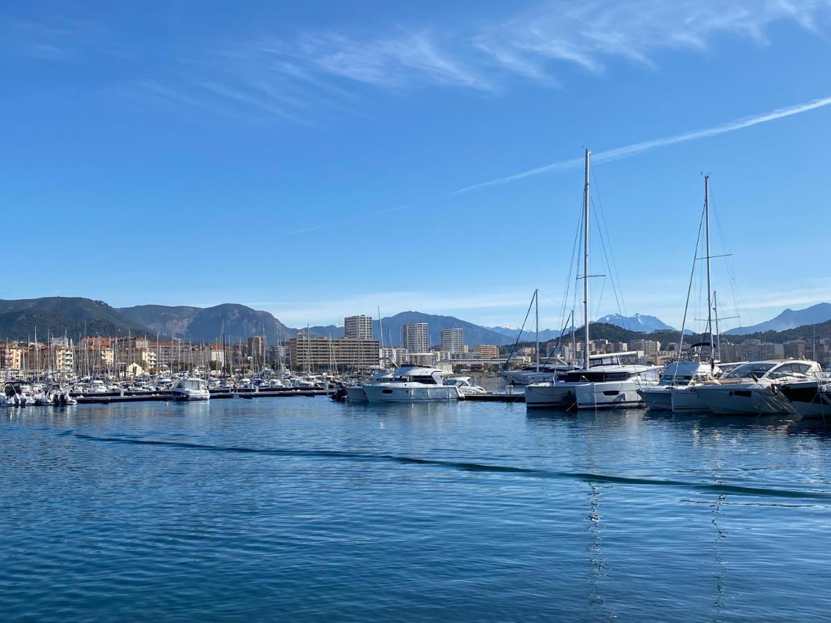 Holiday Inn Express Ajaccio By Ihg 外观 照片