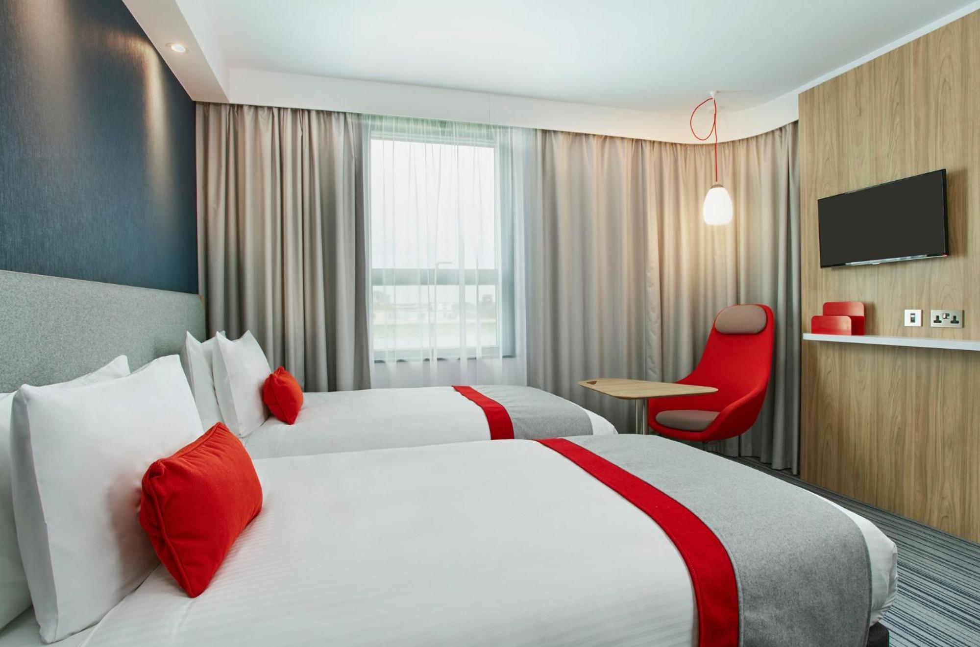 Holiday Inn Express Ajaccio By Ihg 外观 照片