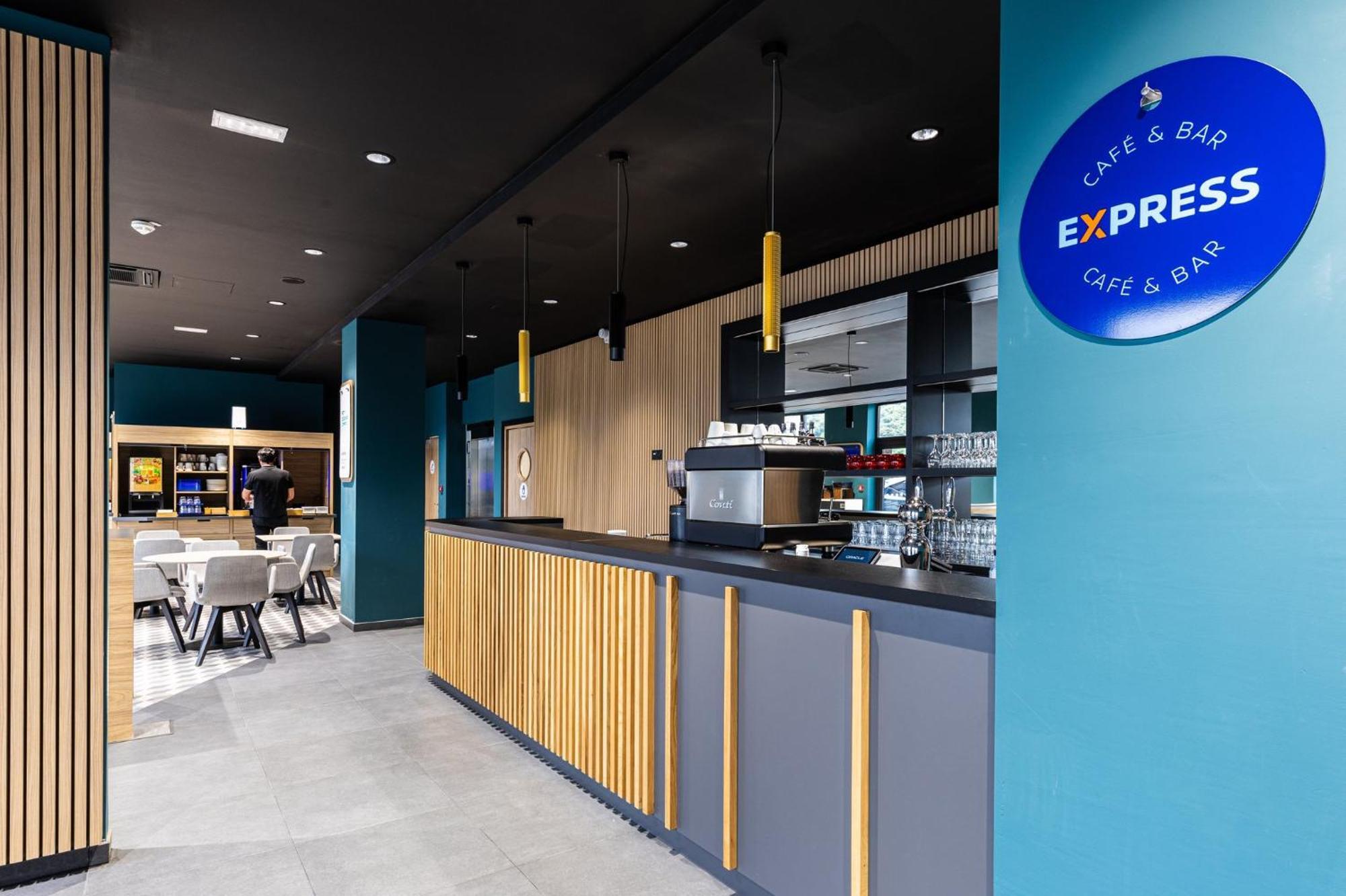 Holiday Inn Express Ajaccio By Ihg 外观 照片