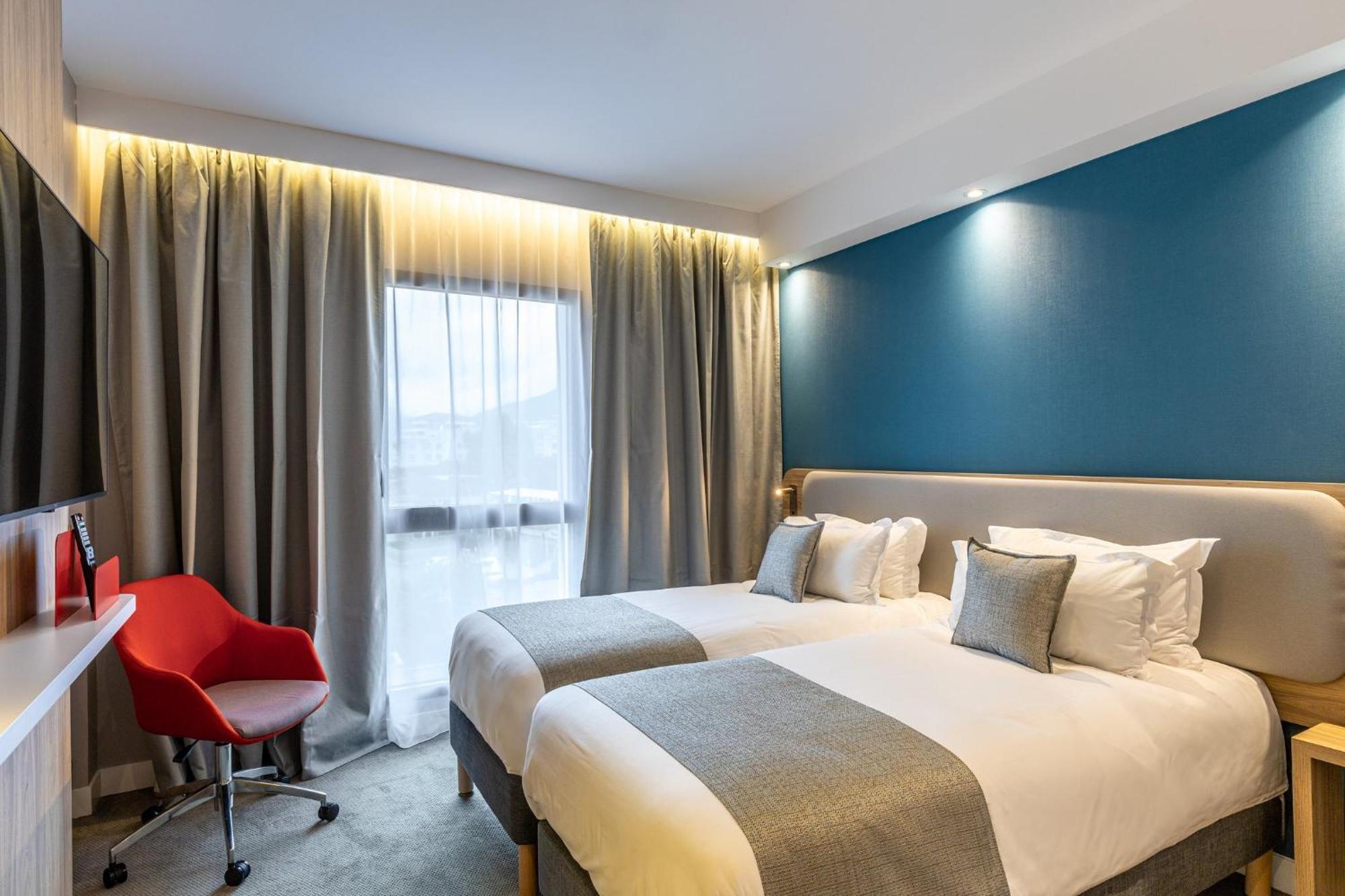 Holiday Inn Express Ajaccio By Ihg 外观 照片