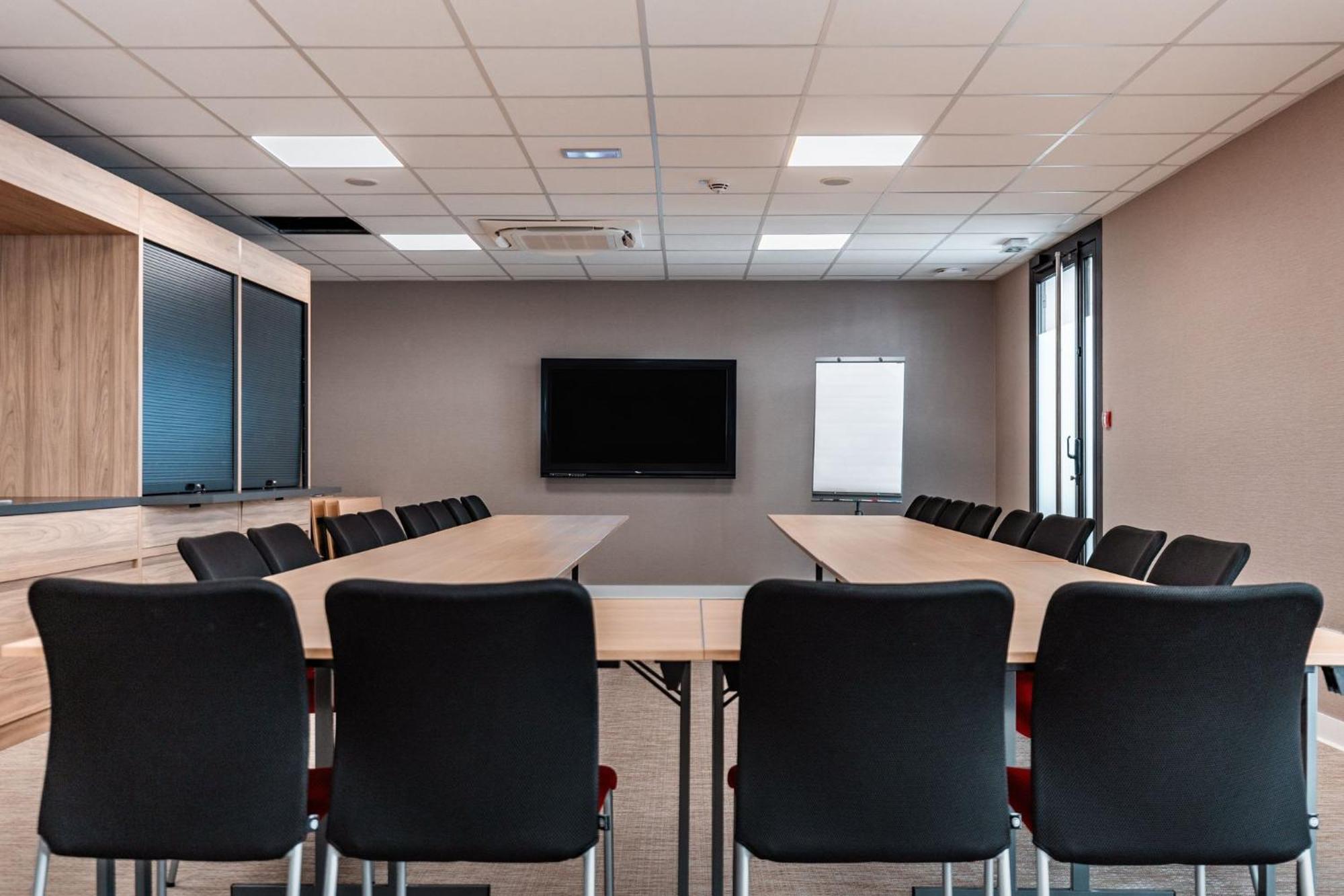 Holiday Inn Express Ajaccio By Ihg 外观 照片